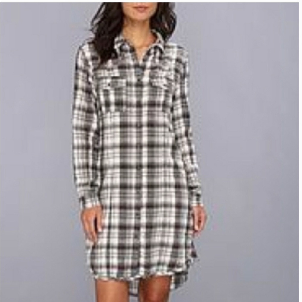 Urban renewal long plated button down tunic shirt long sleeve Sz M/L E